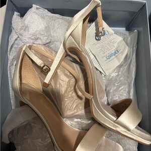 Dolce & Gabbana Satin Ivory Heels